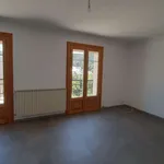 Appartement de 88 m² avec 4 chambre(s) en location à Saint-Geniez-d'Olt-Et-d'Aubrac