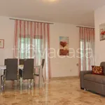 Rent 3 bedroom apartment of 98 m² in Bresso