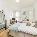 Rent 3 bedroom apartment in London