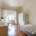 Rent 6 bedroom apartment in Lisbon