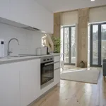 Rent 1 bedroom apartment of 50 m² in Porto