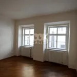 Pronajměte si 4 ložnic/e byt o rozloze 170 m² v Prague