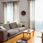 Rent 2 bedroom apartment of 861 m² in Lisbon