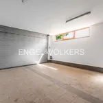 Pronajměte si 1 ložnic/e dům o rozloze 350 m² v Prague