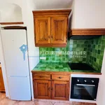 Rent 3 bedroom apartment of 59 m² in VERGEZET