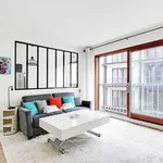 Studio of 323 m² in Paris