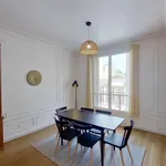 Rent a room of 121 m² in Paris