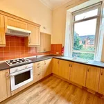 Rent 3 bedroom flat in Glasgow  West