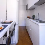 Rent a room in milan