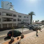 Rent 2 bedroom apartment in Cape Town