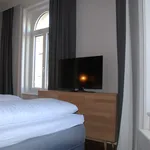 Rent 3 bedroom apartment of 82 m² in Vienna