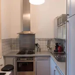 Rent 1 bedroom apartment of 560 m² in Vienna