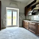 Rent 2 bedroom apartment of 70 m² in Napoli