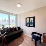 Rent 2 bedroom apartment in Queens