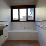 Rent 4 bedroom house in Australian Capital Territory 