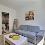 Rent 2 bedroom apartment of 29 m² in Paris