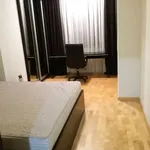 Rent 2 bedroom apartment of 65 m² in Bucuresti