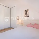 Rent 2 bedroom apartment of 80 m² in Zagreb