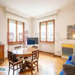 Rent 3 bedroom apartment of 80 m² in Rome