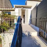 Rent 3 bedroom apartment of 40 m² in Carpentras