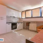 Rent 6 bedroom house of 580 m² in Rome