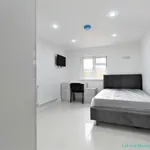 Rent 9 bedroom flat in Birmingham