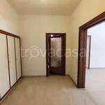 Rent 4 bedroom apartment of 140 m² in Roma