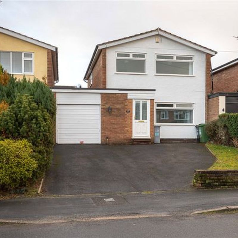 Link-detached house to rent in Kenilworth Road, Macclesfield, Cheshire SK11 Weston