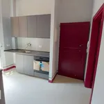 Affitto 3 camera appartamento di 65 m² in Bologna