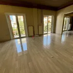 Rent 3 bedroom apartment of 145 m² in Παπάγου