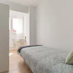 Rent a room in Madrid