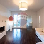 Affitto 5 camera casa di 220 m² in Padenghe sul Garda