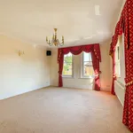 Rent 3 bedroom flat in St Albans