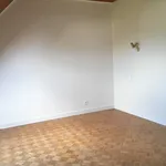 Maison de 128 m² avec 6 chambre(s) en location à Janzé