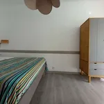 Rent 2 bedroom apartment of 58 m² in lisbon