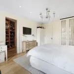 Rent 3 bedroom flat of 163 m² in London