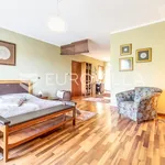 Rent 4 bedroom house of 1000 m² in Zagreb