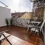 Rent 4 bedroom apartment of 50 m² in Madrid