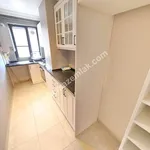 Rent 4 bedroom apartment of 130 m² in İstanbul