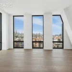 Rent 2 bedroom apartment of 114 m² in New York City