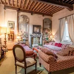 Rent 3 bedroom apartment of 160 m² in Lucca