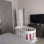 Rent 2 bedroom apartment of 84 m² in Napoli