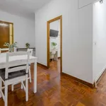 Rent a room of 100 m² in madrid