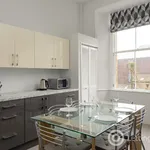 Rent 2 bedroom apartment in Edinburgh