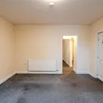 Rent 2 bedroom flat in Grimsby