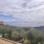 Rent 3 bedroom house of 75 m² in Alassio