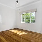 Rent 2 bedroom apartment in Melbourne