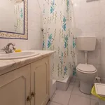 Rent a room in lisbon