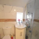 Rent 2 bedroom flat in South East England