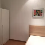 Rent 6 bedroom apartment in Madrid